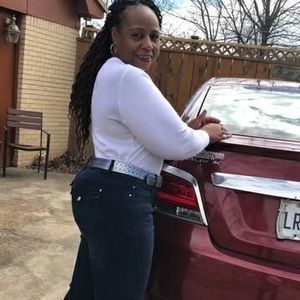 Meet your Posher, Helen